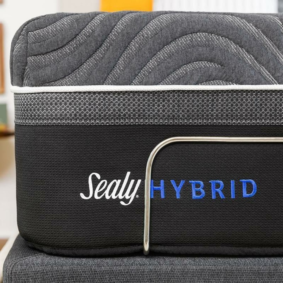 Mattresses * | Discount Hybrid Sealy Gold Chill Mattress